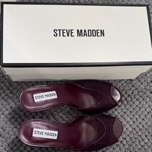 Steve Madden Burgundy Open-Toe Slide Mules